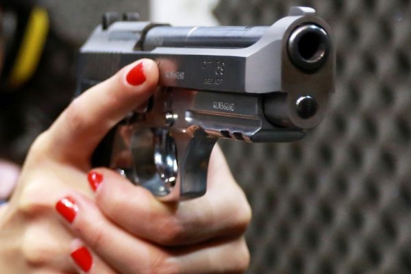 Por que está crescendo o número de mulheres que estão buscando o tiro esportivo em SP?